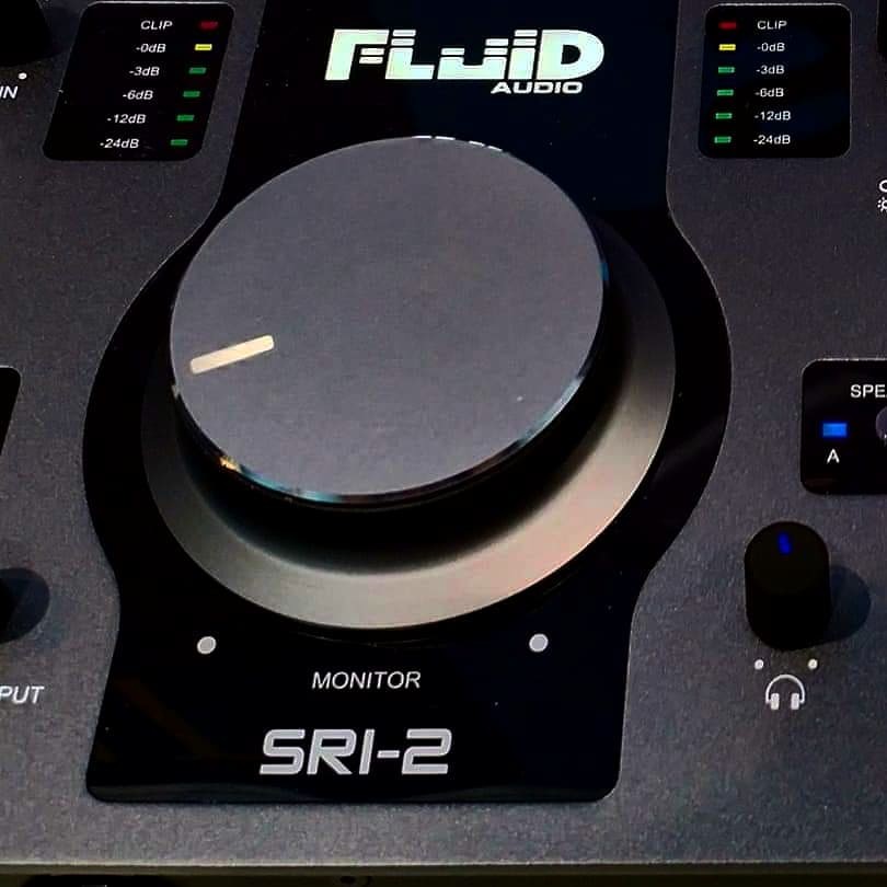 Fluid Audio  SRI-2